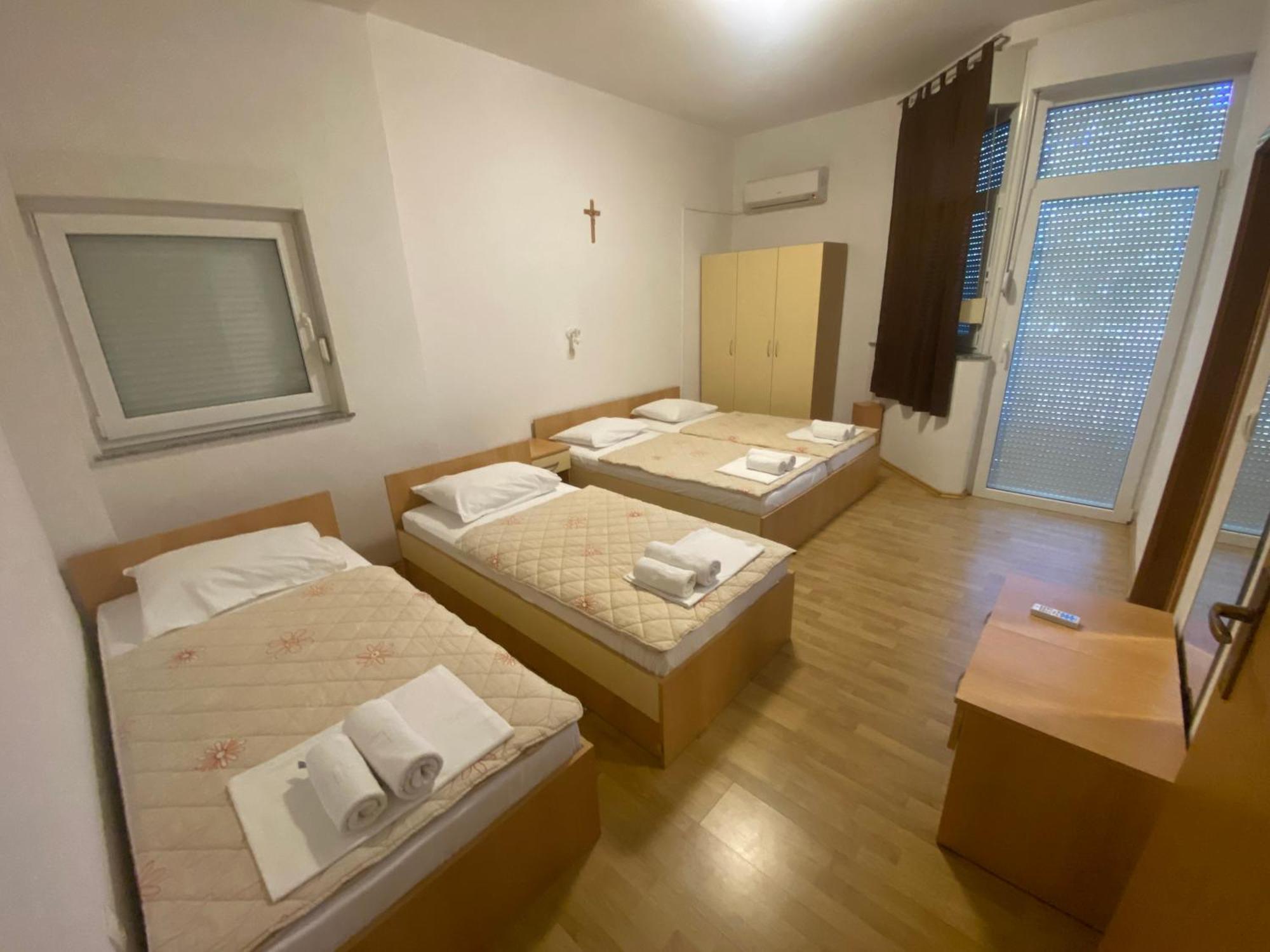 Guest House Regina Mundi Međugorje Kültér fotó